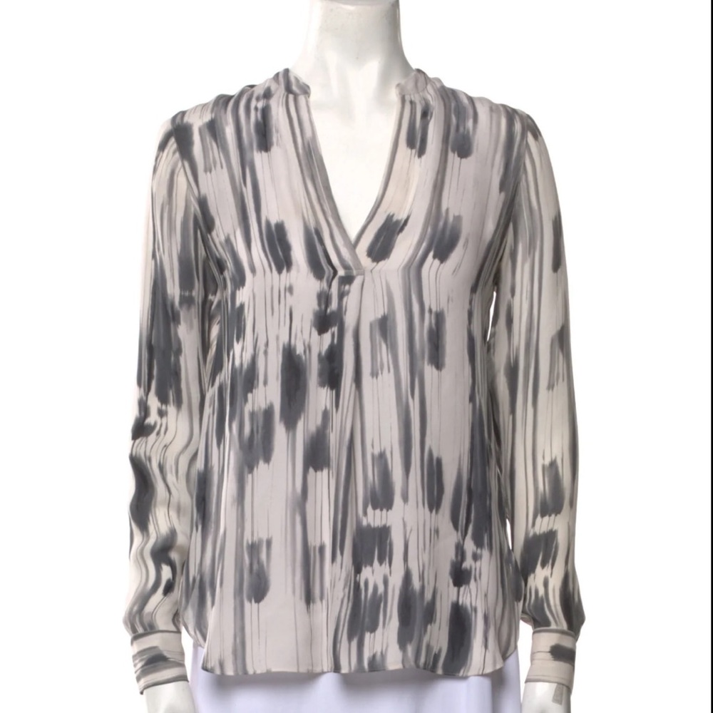 VINCE 100% Silk V-Neck Blouse